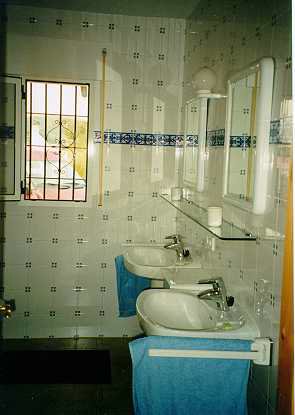 Casa Flamenca Bad.jpg